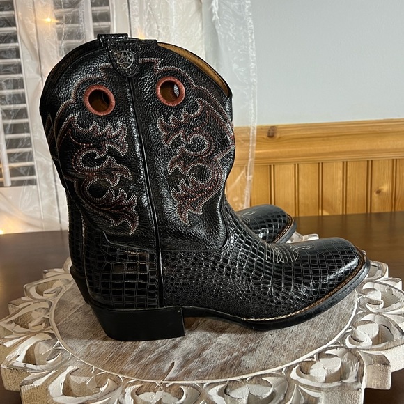 Ariat Heritage Cowboy Boots - 5/6 - Picture 3 of 9